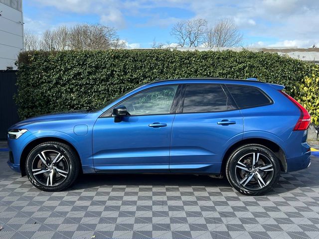 Image for 2021 Volvo XC60 R-DESIGN T6 AWD 2.0 HYBRID // OPENING PAN ROOF // LEATHER HEATED SEATS // VOLVO SERVICE HISTORY