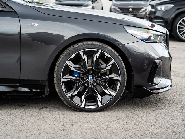 Image for 2024 BMW 5 Series 530E M SPORT