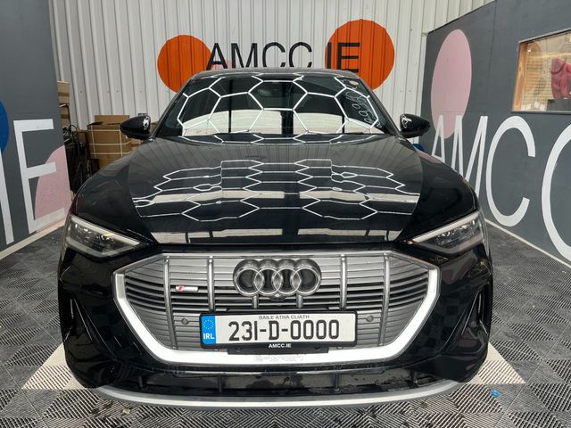 Image for 2023 Audi e-tron 2023 AUDI E-TRON SPORTBACK QUATTRO S LINE AUTOMATIC / CRUISE CONTROL / PARKING CAMERA / ELECTRIC MEMORY & HEATED SEATS / PADDLE SHIFTERS / AMBIENT LIGHTS / APPLE CARPLAY AND MORE