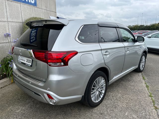 Image for 2020 Mitsubishi Outlander G AUTOMATIC PETROL PLUG IN HYBRID 2.4 