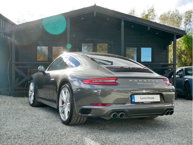 Image for 2017 Porsche 911 2017 Porsche 911 Carrera S