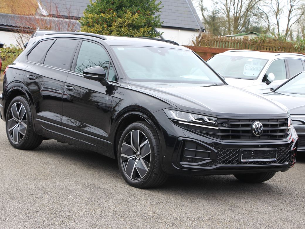 Image for 2025 Volkswagen Touareg R Line Black Edition 286 Bhp 2 Seat Commercial 