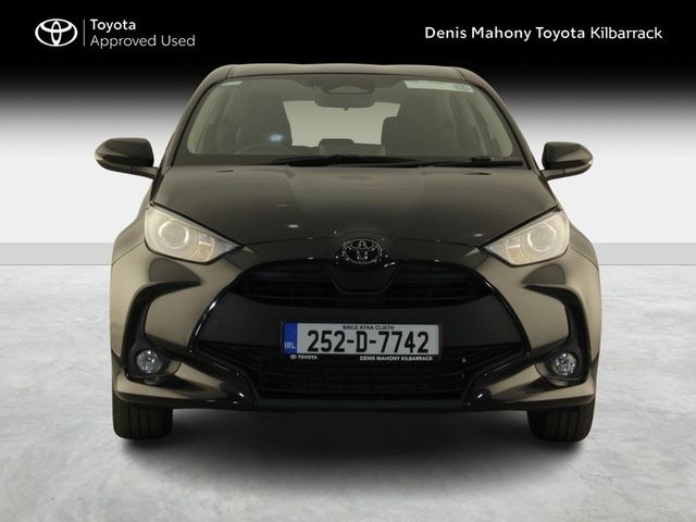 Image for 2025 Toyota Yaris Luna