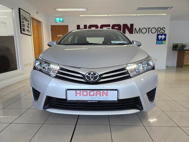 Image for 2016 Toyota Corolla 1.4 D4D Terra 4DR Saloon