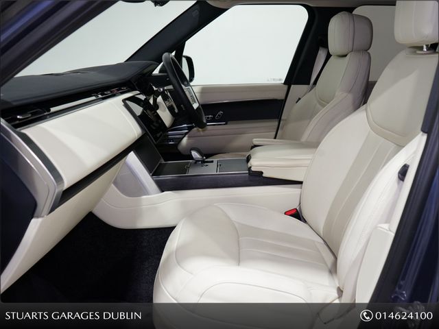 Image for 2024 Land Rover Range Rover STUNNING RANGE ROVER P460e, VARESINE BLUE, PERLINO LEATHER, SOFT CLOSE DOORS, COMFORT PACK, TECHNOLOGY PACK