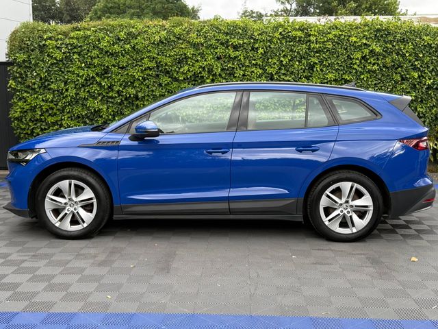 Image for 2022 Skoda Enyaq IV 60 // APPLE CARPLAY // DIGITAL CLUSTER // BROWN LEATHER SEATS
