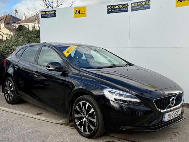 Image for 2019 Volvo V40 D3 MOM Edition 5DR