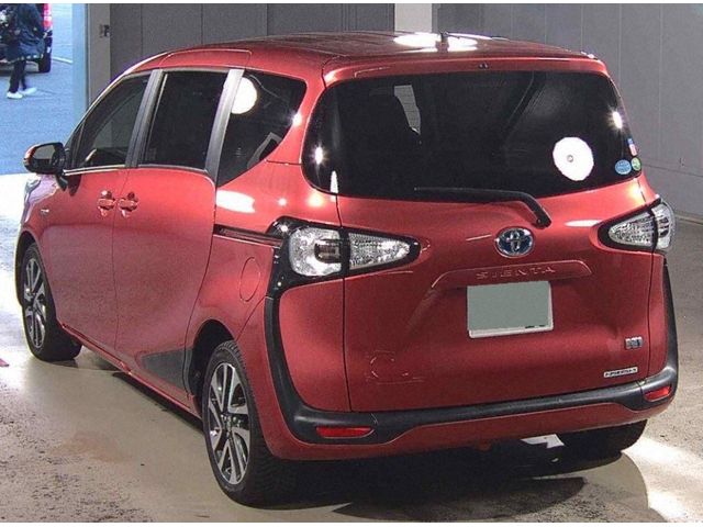 Image for 2016 Toyota Sienta 1.5 Petrol Hybrid X Auto