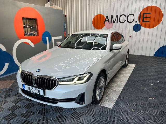 Image for 2021 BMW 5 Series €33950 2021 BMW 530E LUXURY EDITION 2.0 AUTOMATIC / CRUISE CONTROL / 360° CAMERA / ELECTRIC MEMORY & HEATED SEATS / AMBIENT LIGHTS AND MORE