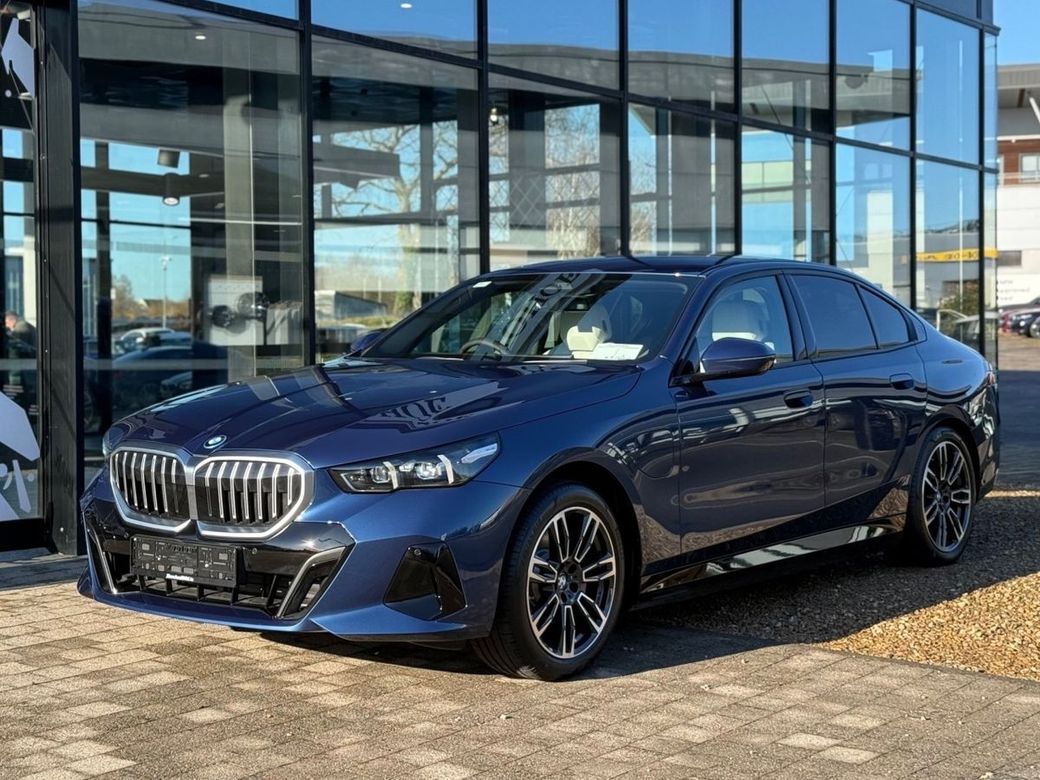 Image for 2026 BMW 5 Series 530e M Sport