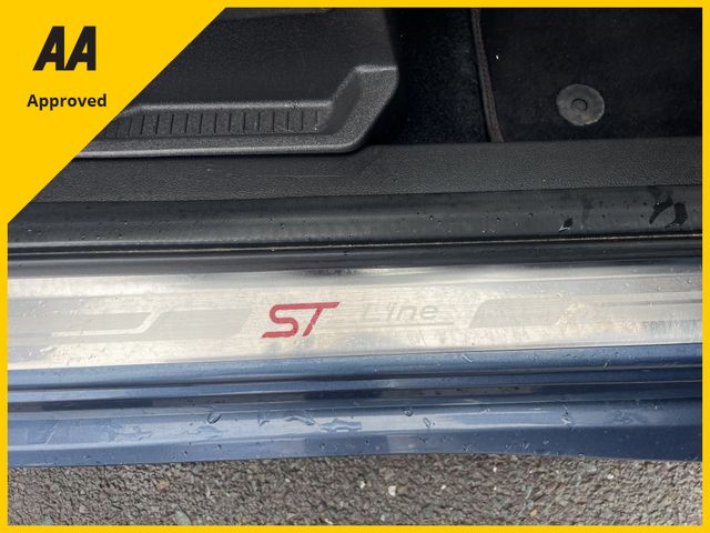 Image for 2019 Ford Kuga 1.5 ST-LINE FREE DELIVERY 