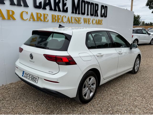 Image for 2023 Volkswagen Golf Life 1.0 TSI Mhev 110HP 5