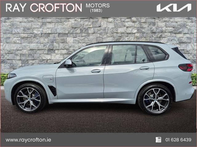 Image for 2025 BMW X5 xDrive50e M Sport