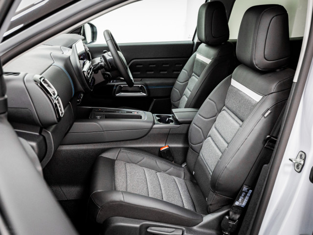 Image for 2026 Citroen C5 Aircross Plus Pack 1.2 Hybrid Auto 130HP