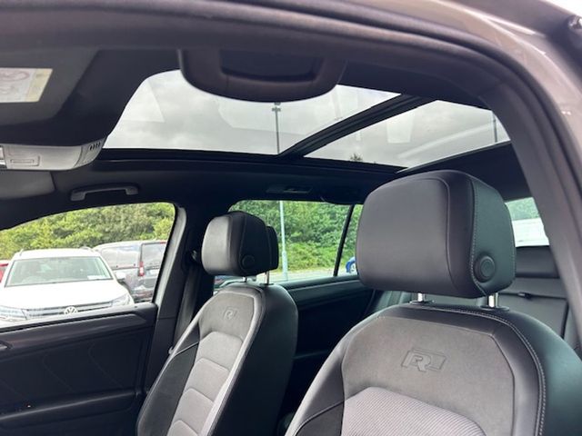 Image for 2018 Volkswagen Tiguan R line 2.0 TDI 150HP BMT R-Line DSG Pan Roof