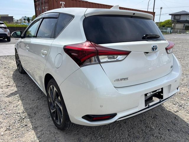 Image for 2016 Toyota Auris G Package Leather Seats