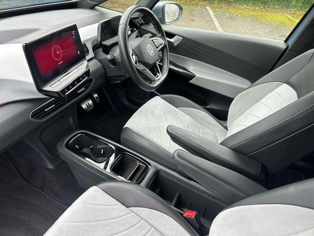 Image for 2023 Volkswagen ID.3 LIFE DX 58kWh 204HP
