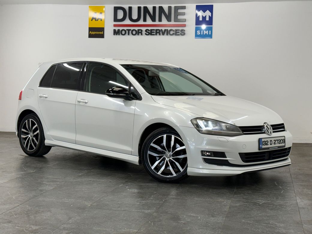 Image for 2013 Volkswagen Golf **MULTI FUNCTION STEERING WHEEL **ADAPTIVE CRUISE CONTROL **LED HEADLIGHTS **LED TAILIGHTS **UPGRADED FRONT BUMPER LIP **UPGRADED SIDE SKIRTS **UPGRADED REAR SPOILER **UPGRADED REAR BUMPER SPATS **FA