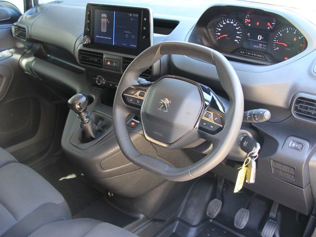 Image for 2023 Peugeot Partner Professional Plus 3 Seats HDI