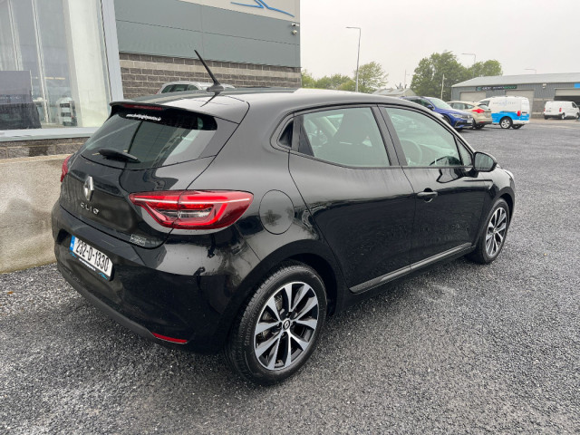 Image for 2023 Renault Clio Equilibre TCE 90 CVT Dfull MY2