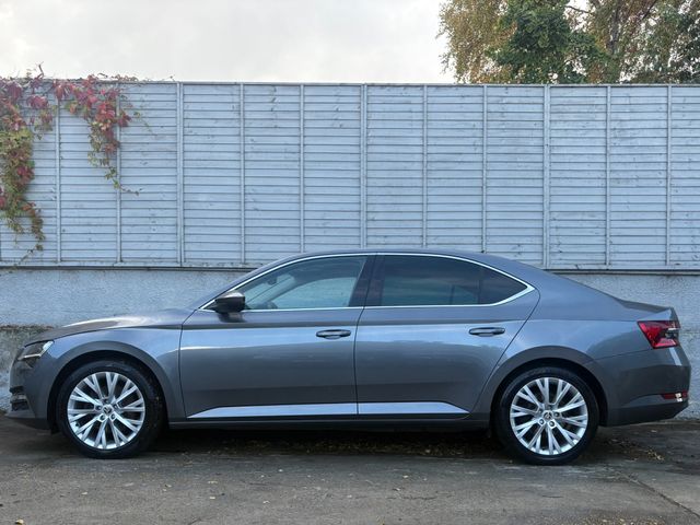 Image for 2023 Skoda Superb SE L PLUG-IN HYBRID / DSG / LEATHER / NAV / ELECTRIC BOOT OPENING / APPLE / *FINANCE PACKAGES AVAILABLE*