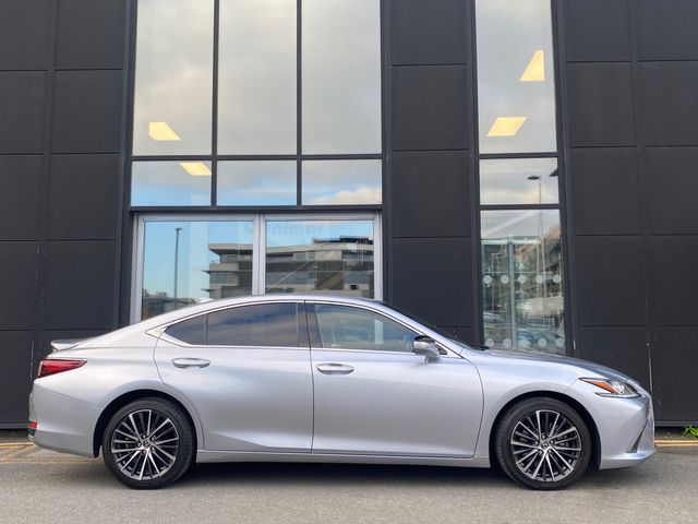 Image for 2023 Lexus ES 300h 300H
