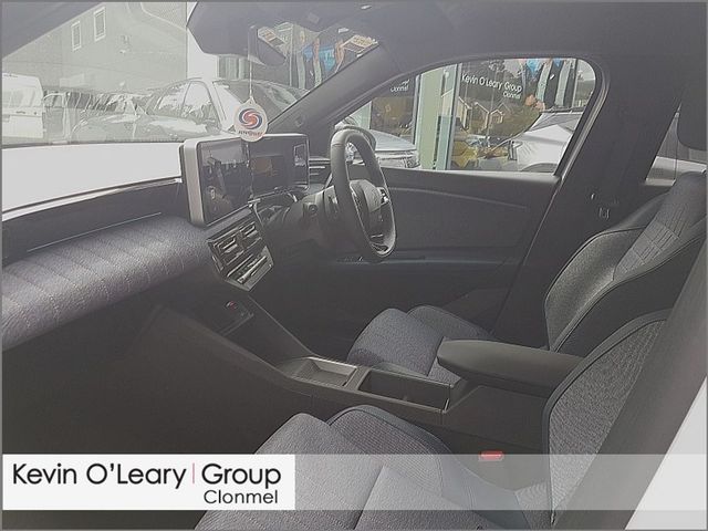 Image for 2026 Renault 4 techno 52kWh 150hp