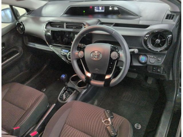 Image for 2017 Toyota Aqua 1.5 Petrol Hybrid Auto