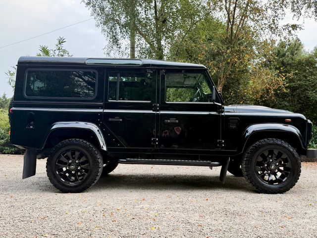 Image for 2011 Land Rover Defender 110 2.4 300 TDI *Only 113000km. Immaculate*