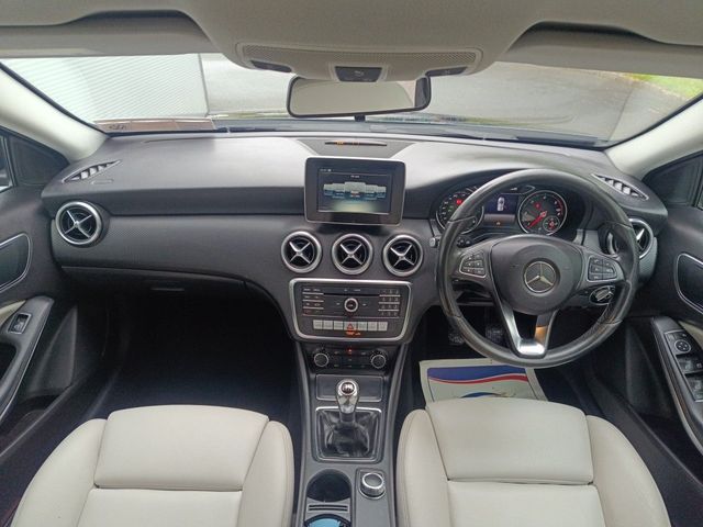 Image for 2017 Mercedes-Benz A Class A180D 5dr Executive Leather interior