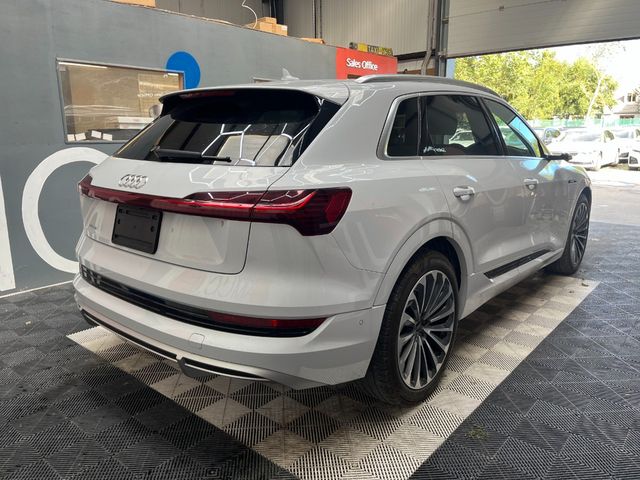 Image for 2023 Audi e-tron 2023 AUDI E-TRON 4wd QUATTRO S LINE AUTOMATIC / CRUISE CONTROL / PARKING CAMERA / ELECTRIC MEMORY & HEATED SEATS / PADDLE SHIFTERS / AMBIENT LIGHTS / APPLE CARPLAY / DIGITAL MIRRORS AND MORE