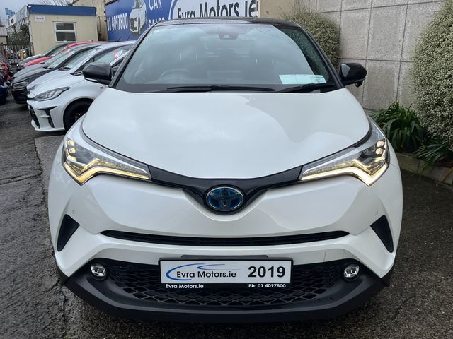 Image for 2019 Toyota C-HR SOL HYBRID AUTOMATIC 1.8 PETROL //HIGH SPEC//LOW MILES//HALF LEATHER HEATED SEATS//ADAPTIVE CRUISE CONTROL//REVERSE CAMERA//KEYLESS ENTRY//