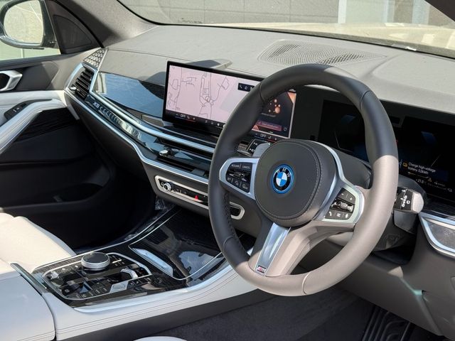 Image for 2026 BMW X5 xDrive50e M Sport Sunroof