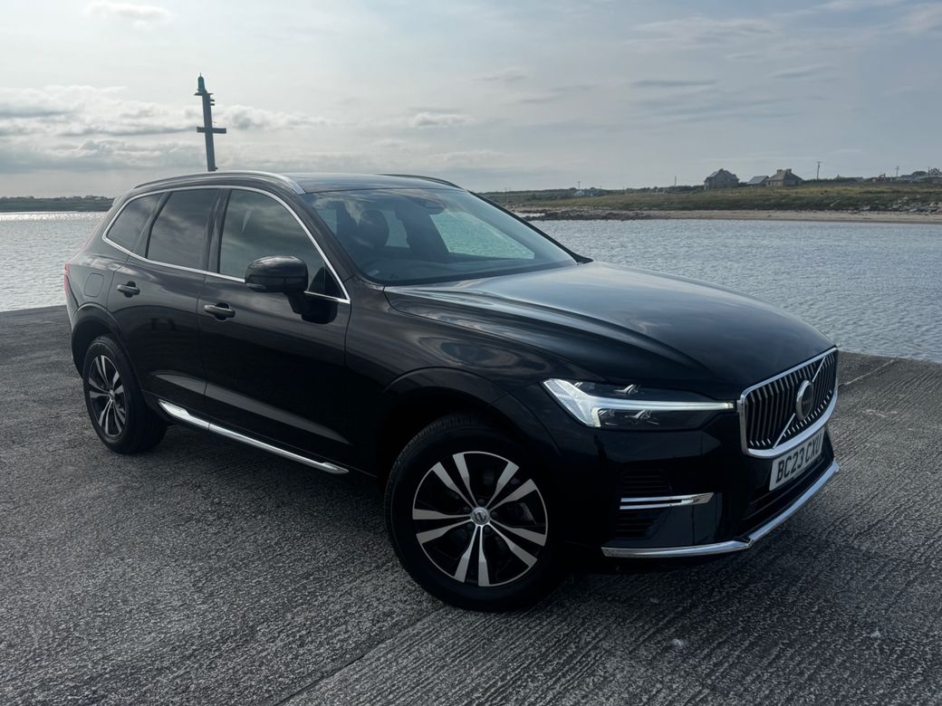 Image for 2023 Volvo XC60 RECHARGE T6 CORE AWD