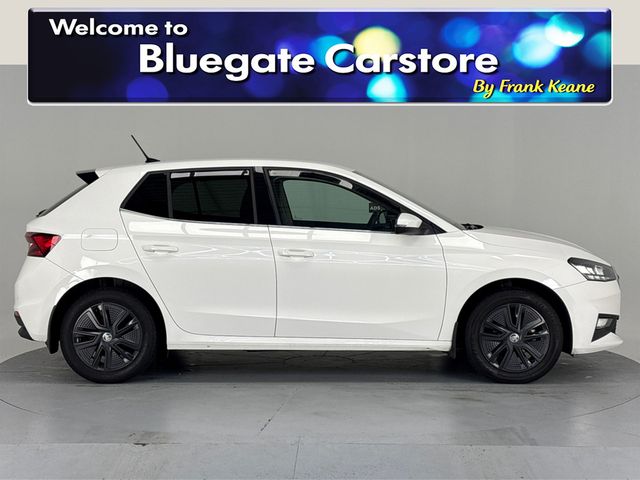 Image for 2024 Skoda Fabia STYLE 1.0 TSI 95BHP**SEMI DIGITAL DASH**MULTIFUNCTIONAL STEERING WHEEL**REVERSE CAMERA**PARKING SENSORS**APPLE CARPLAY**AIR CONDITIONING**BLACK CLOTH INTERIOR**FINANCE AVAILABLE**