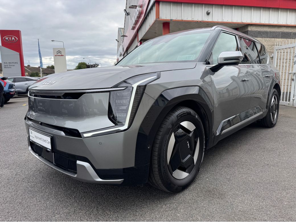 Image for 2024 Kia EV9 EARTH RWD *Now with 0%APR & Free Home Charger*