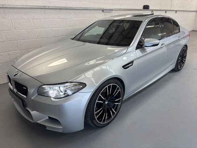 Image for 2013 BMW 5 Series M5