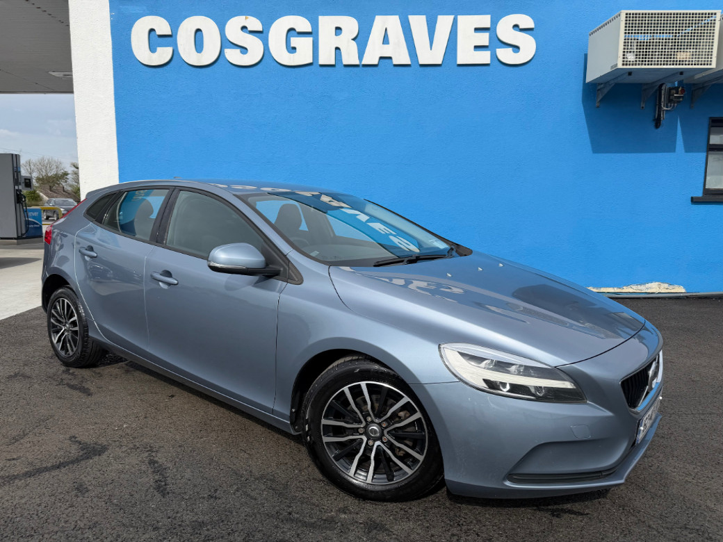 Image for 2016 Volvo V40 2.0 D2 Momentum 120BHP * BLUETOOTH / PARKING SENSORS * 