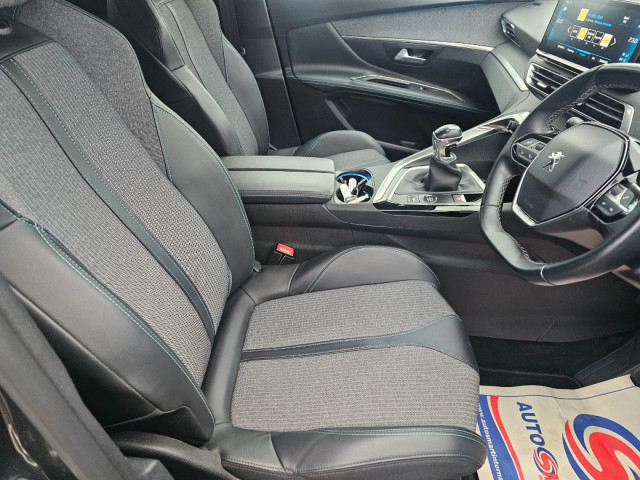 Image for 2021 Peugeot 3008 FL Allure 1.2 130 6.3 4DR