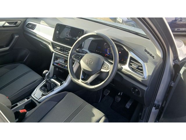 Image for 2025 Volkswagen T-Roc EDITION 75 2.0TDI M6F 116HP **REAR VIEW CAMERA, APP CONNECT, DUAL CLIMATE CONTROL**