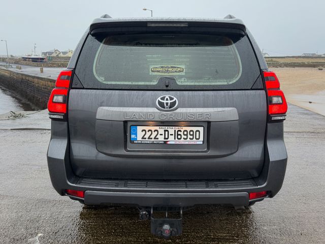 Image for 2022 Toyota Landcruiser Land Cruiser LWB Commercial