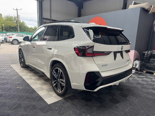 Image for 2023 BMW iX1 2023 BMW IX1 4WD XDRIVE 30 M-SPORT AUTOMATIC/ CRUISE CONTROL / PARKING CAMERA / ELECTRIC MEMORY & HEATED SEATS / AMBIENT LIGHTS / PADDLE SHIFTERS AND MORE