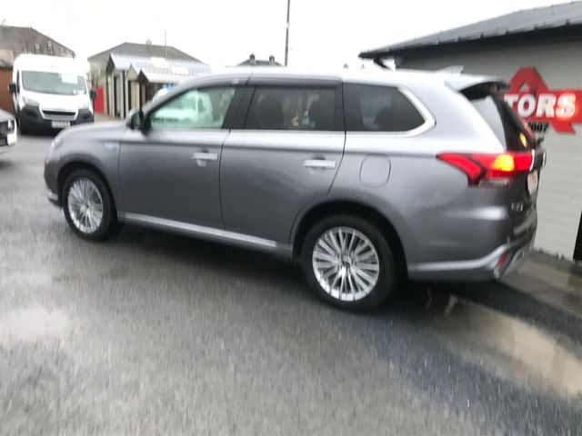 Image for 2018 Mitsubishi Outlander 