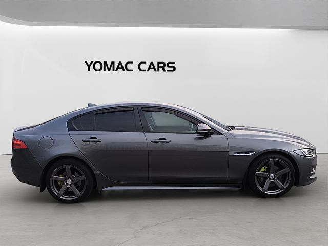 Image for 2015 Jaguar XE 2.0D AUTO R-SPORT -- EXCELLENT CONDITION -- FINANCE ARRANGED