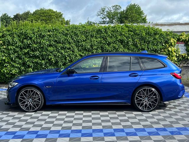 Image for 2022 BMW 3 Series 330e M-SPORT COMPETITION TOURING 2.0 HYBRID // APPLE CARPLAY/ANDROID AUTO // DIGITAL CLUSTER // 20" COMPETITION ALLOYS