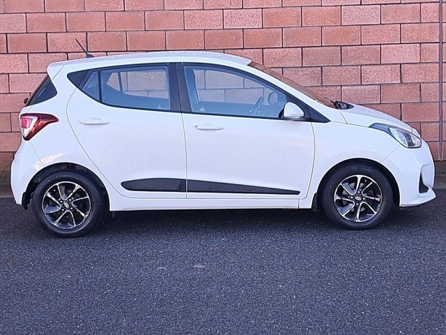 Image for 2018 Hyundai i10 Deluxe Model 1.0 Petrol.