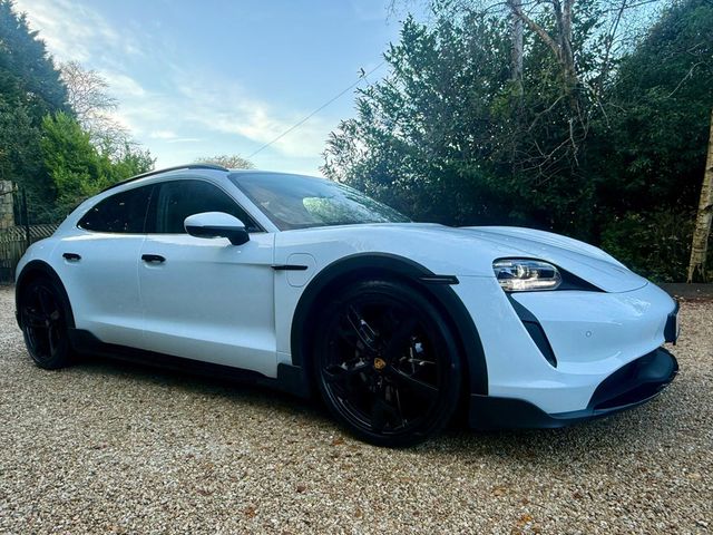 Image for 2024 Porsche Taycan 4S CROSS TURISMO *562 bhp…Performance Battery Plus…Huge Specification* 