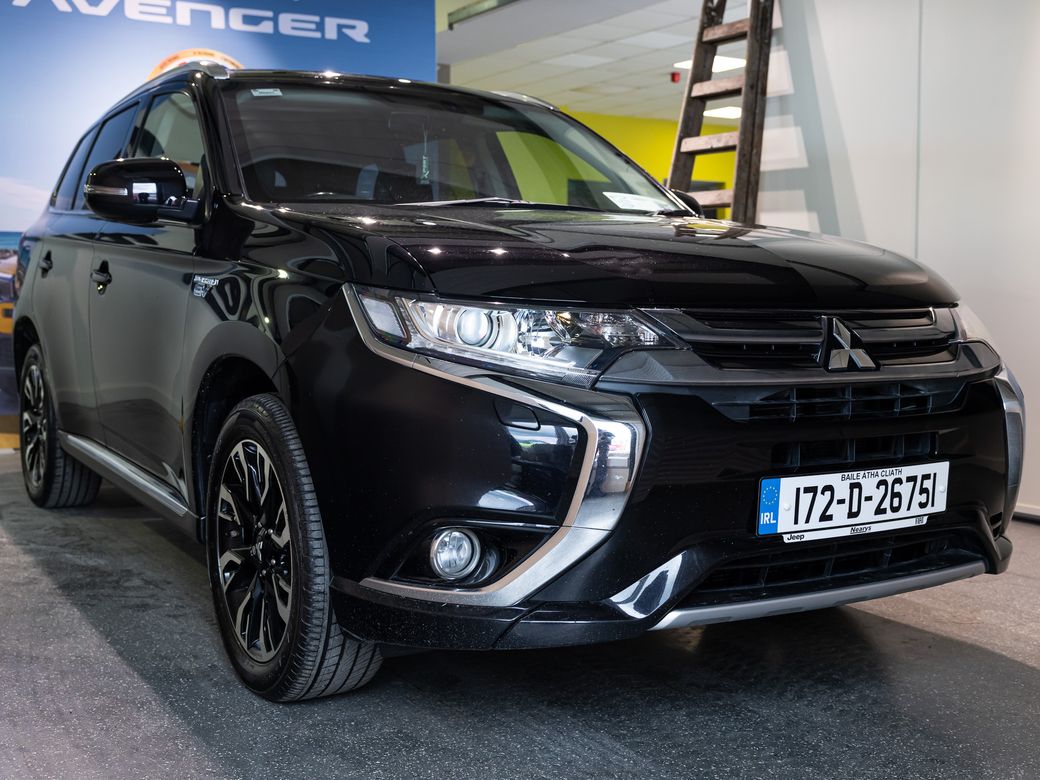 Image for 2017 Mitsubishi Outlander 2.0 Juro Phev 4WD 200BHP 5DR A