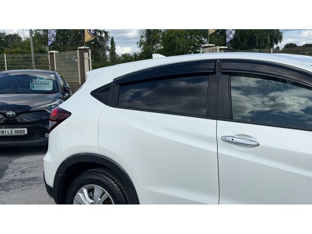 Image for 2015 Honda Vezel X