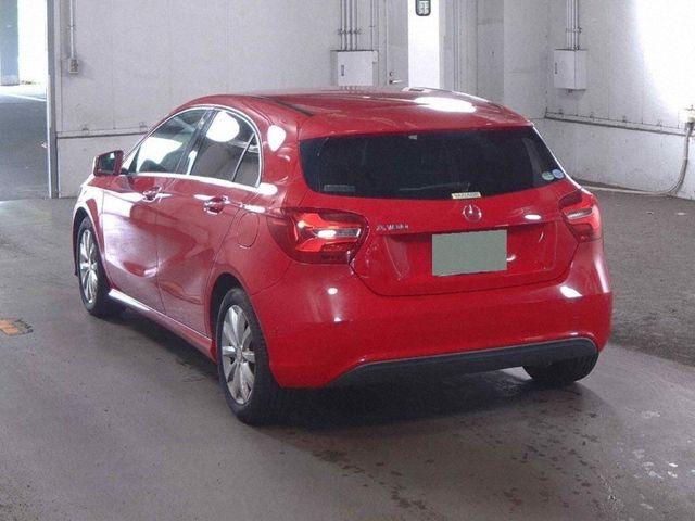 Image for 2017 Mercedes-Benz A Class 1.6 AUTOMATIC - FACTORY ALLOYS - HALF LEATHER - REVERSE CAMERA